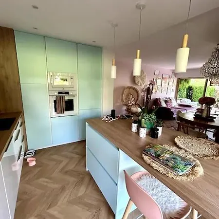 Appart Les Pins 70m2 Jardin Proche Apartment